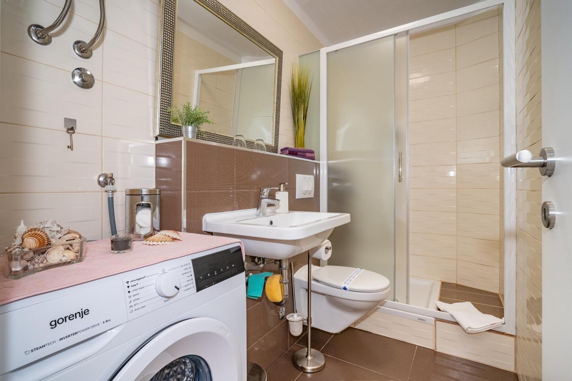 Apartman Saga Сплит Екстериор снимка